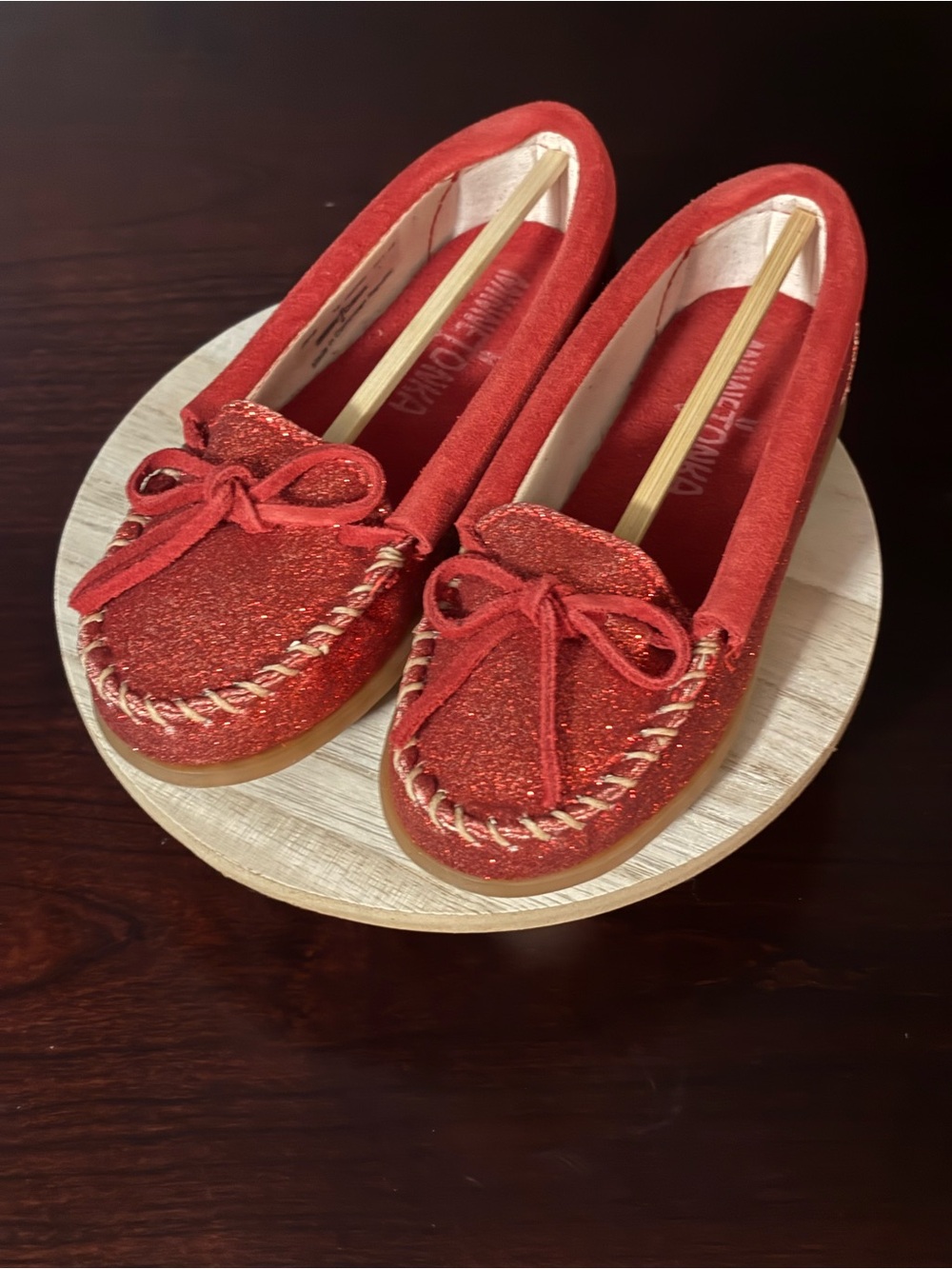 Minnetonka Red Glitter Kids Moccasins